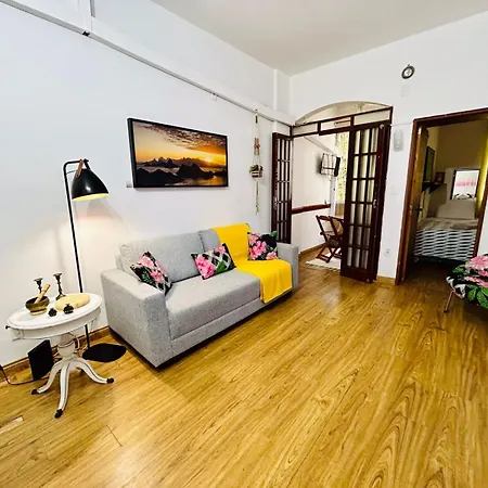 Apartamento 4 Quartos Em Copacabana, Apartamento Completo E Muito Confortavel